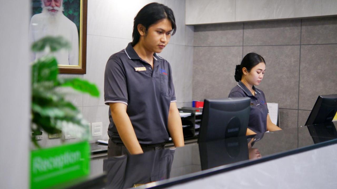 Citin Pratunam Bangkok By Compass Hospitality Buitenkant foto